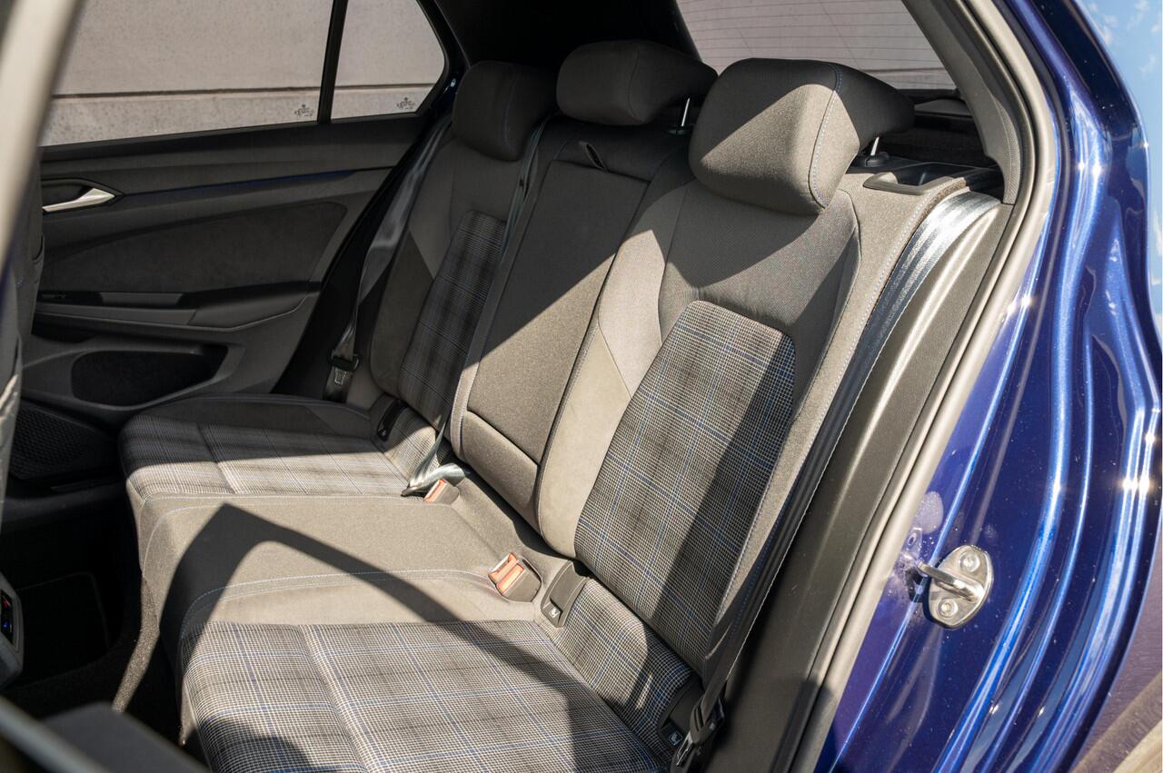 Volkswagen GOLF 1.4 eHybrid GTE Winterpakket / / Sportstoelen