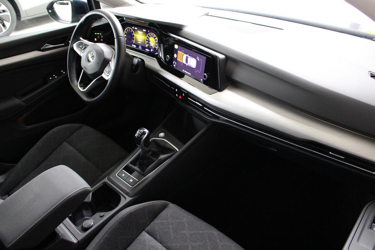 Volkswagen GOLF 1.5 TSI Life Automatische Airco | Apple Carplay | Android Auto | lichtmetalen Velgen