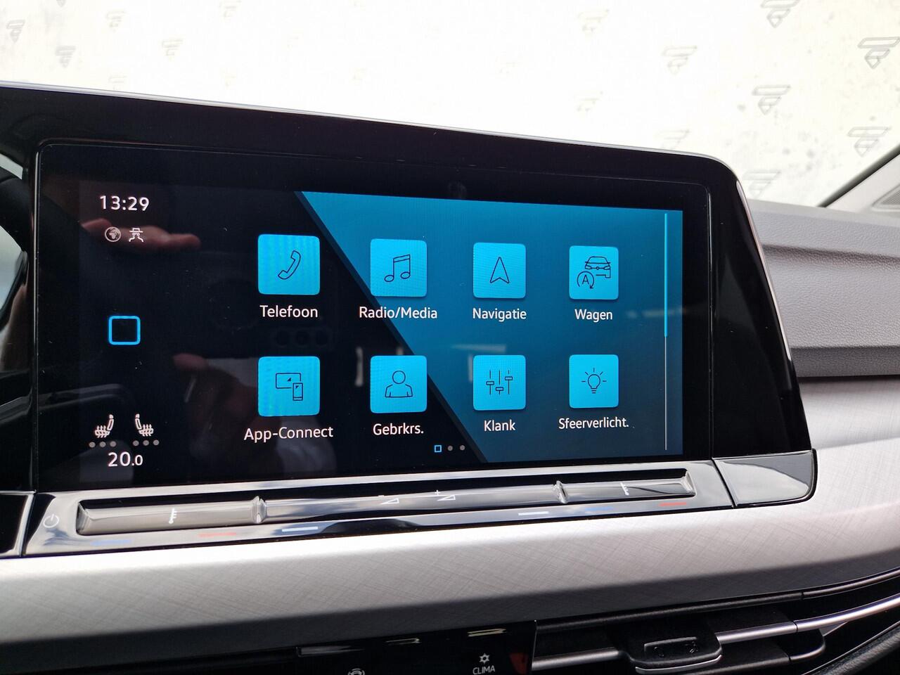 Volkswagen GOLF Variant 1.5 eTSI Life Business | Camera | Stoel/Stuurverwarming | ACC | LED | PDC | DAB | 18 inch