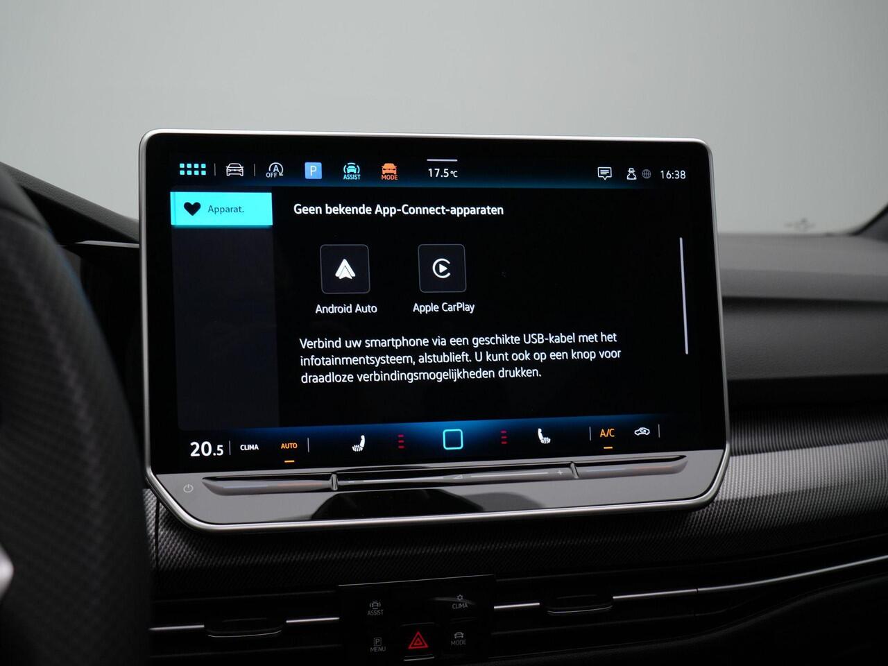 Volkswagen GOLF 1.5 TSI 150 pk R-Line Edition | Panoramadak | Harman/Kardon | Head-up display | Stuur-/stoelverwarming | Achteruitrijcamera