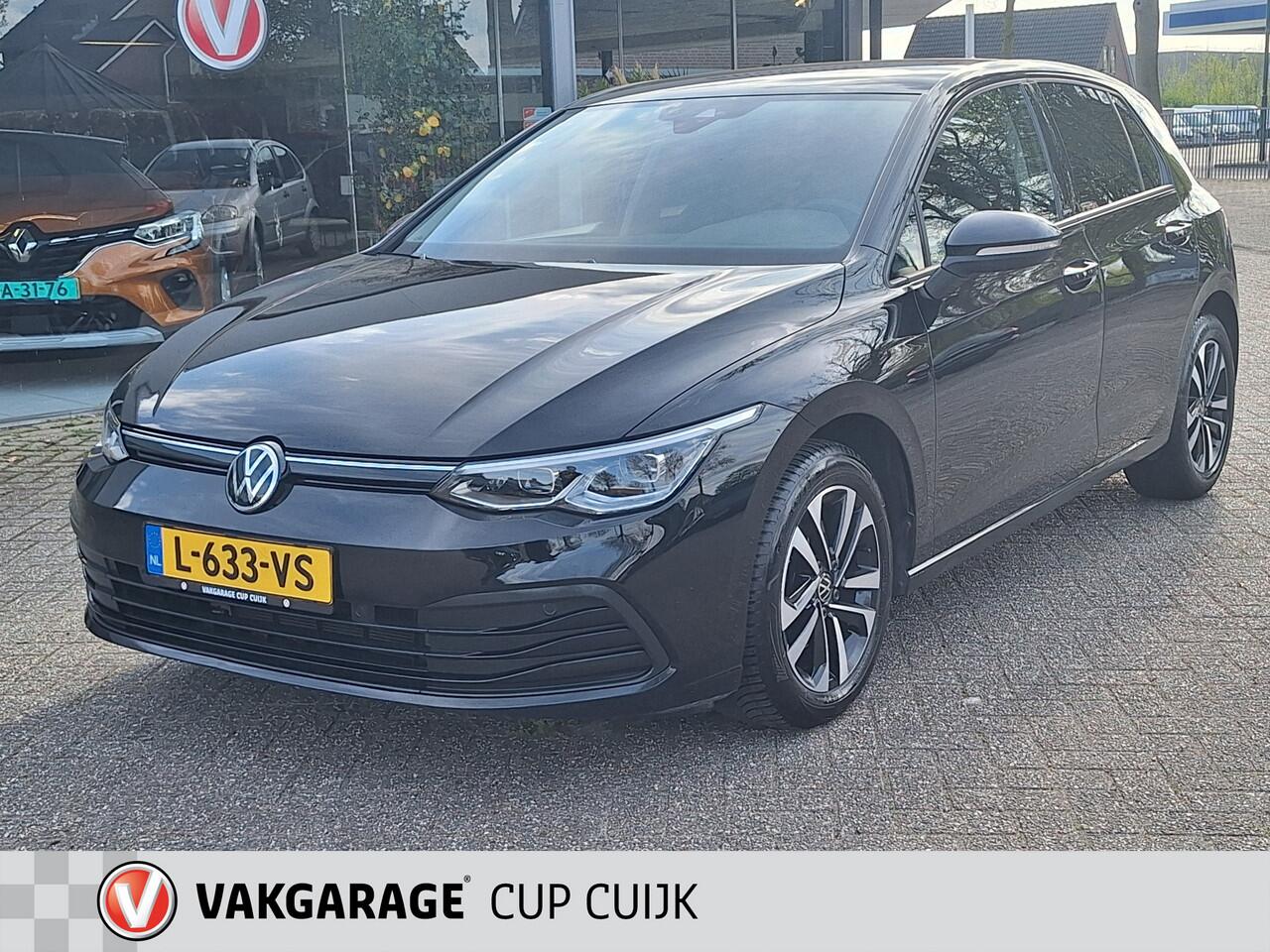 Volkswagen GOLF 1.0 eTSI Life Business Hybride / Automaat / Trekhaak / Camera