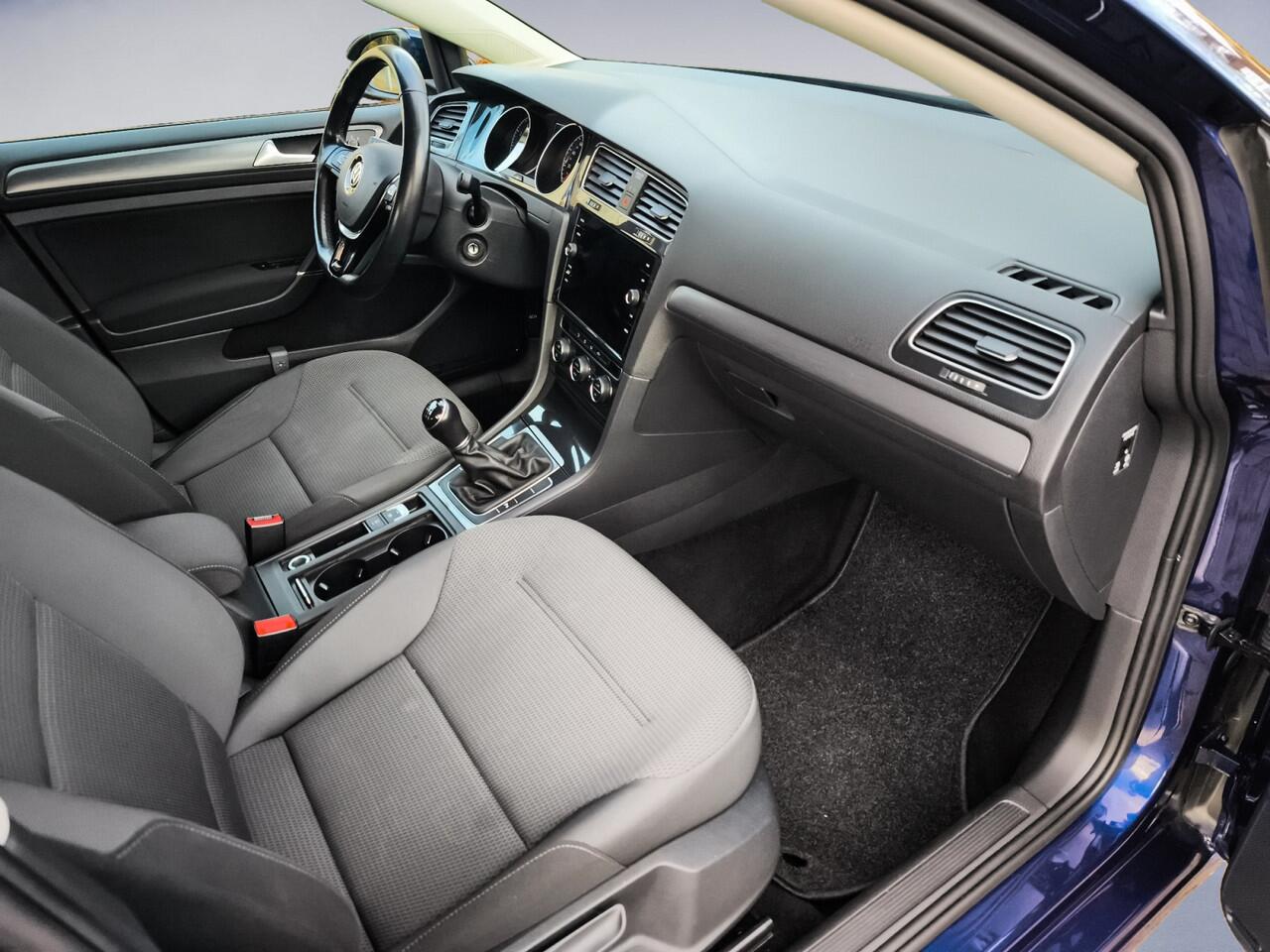 Volkswagen GOLF 1.5 TSI Comfortline (131 PK) 1e-Eig. & Keurig-Onderh. BOVAG-Garantie. NL-Auto..