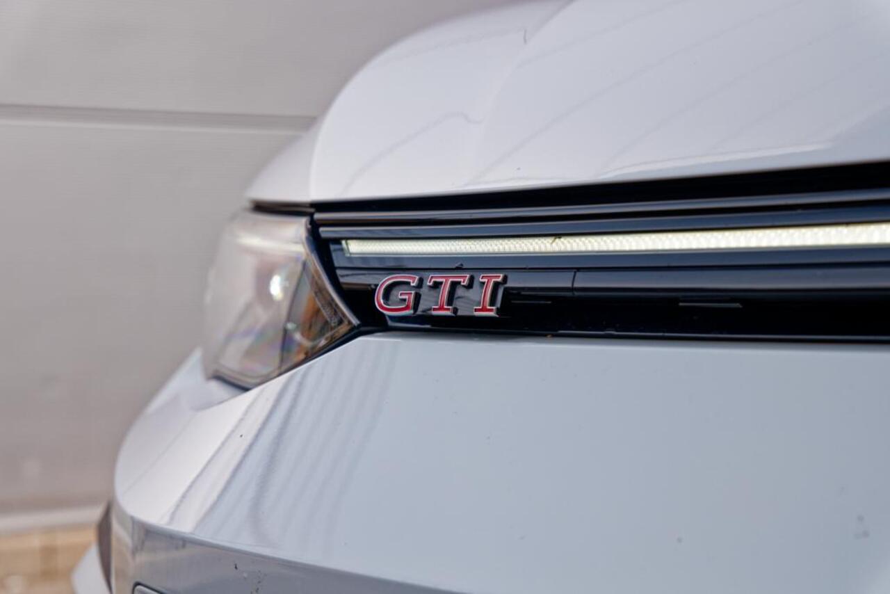 Volkswagen GOLF 2.0 TSI GTI Panoramadak, H/K geluidsinstallatie, Camera, enz