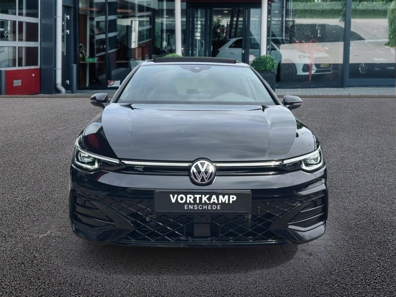 Volkswagen GOLF 1.5 eTSI R-LINE PANO-DAK/CAMERA/NAVI/CARPLAY/ACC/STOEL-STUURVERW