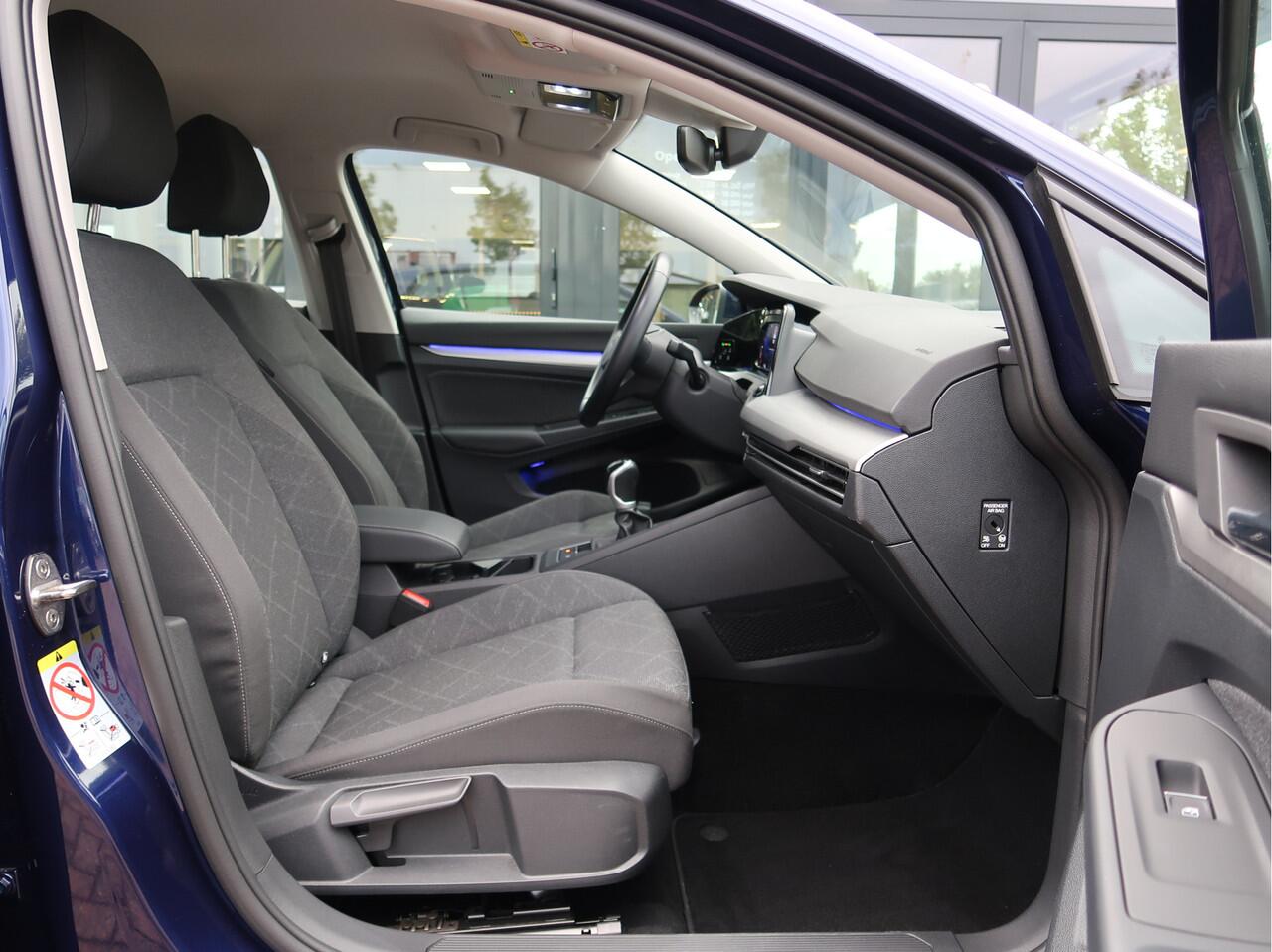 Volkswagen GOLF 1.0 TSI Life | navigatie | carplay | adapt cruise |