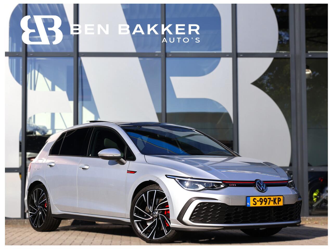 Volkswagen GOLF 2.0 TSI GTI 245PK | Pano | ACC | Harman | Winter | Keyless |