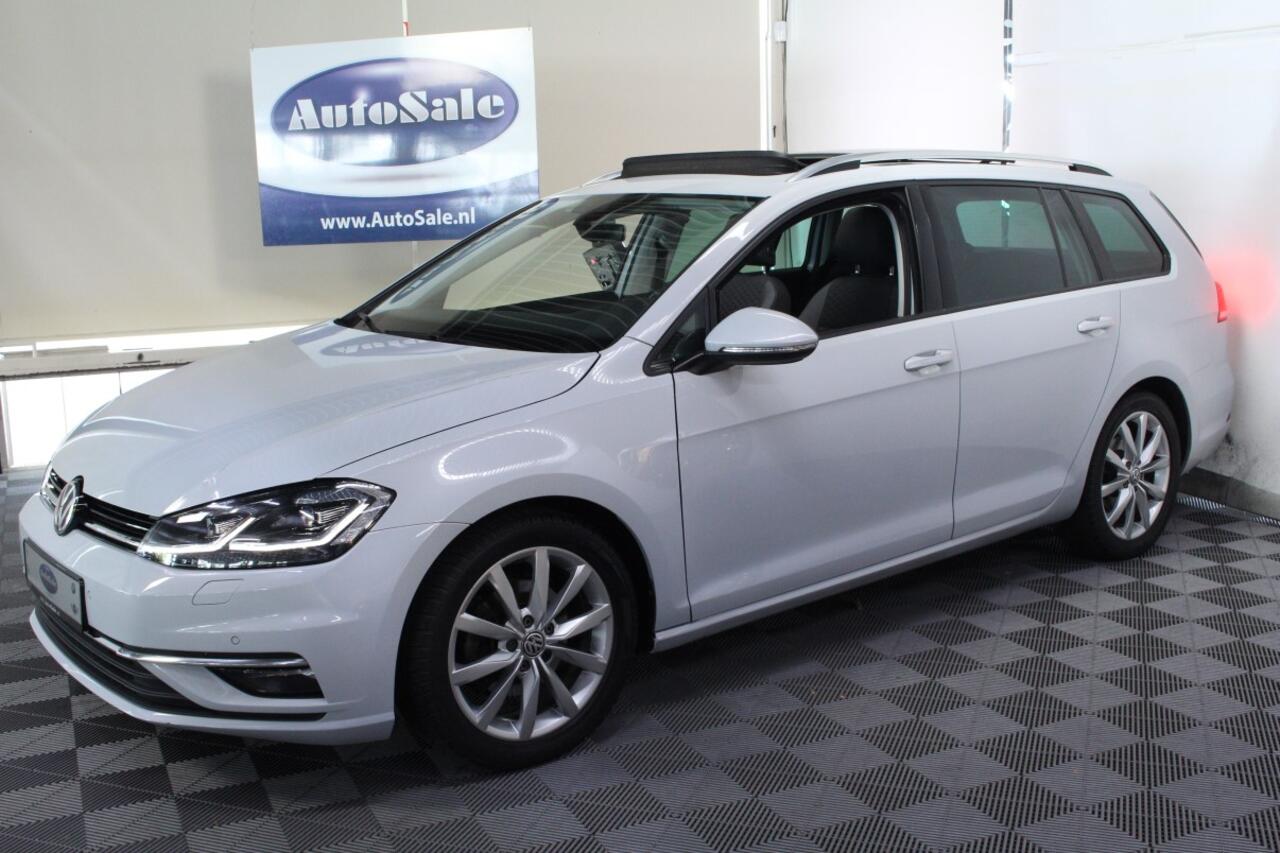 Volkswagen GOLF Variant 1.5 TSI DSG Highline PANO VIRTUAL CARPL ACC STUURVW '19