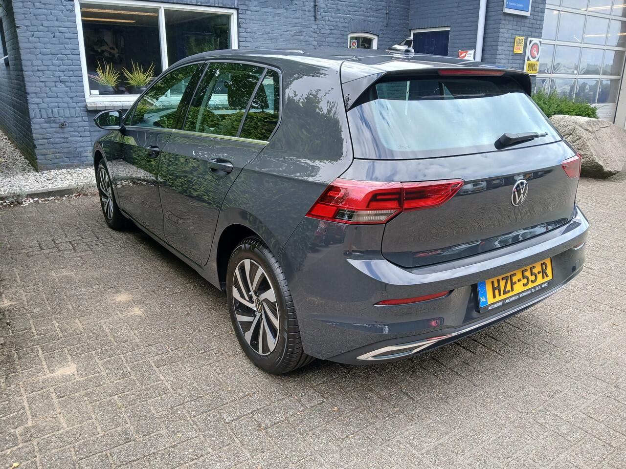 Volkswagen GOLF 1.4 eHybrid Style PHEV / camera / DSG / massage stoel /