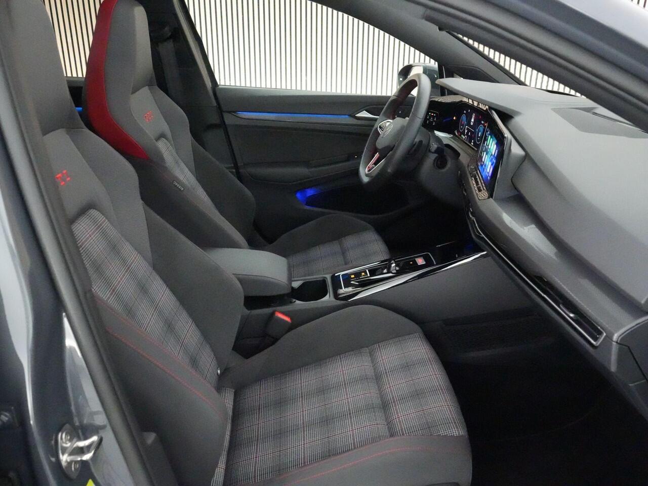 Volkswagen GOLF GTI 2.0 245pk TSI |BTW|panoramadak|HUD|IQ Light|camera|cruise control|sfeerverlichting|18"|DAB|stoelverwarming|