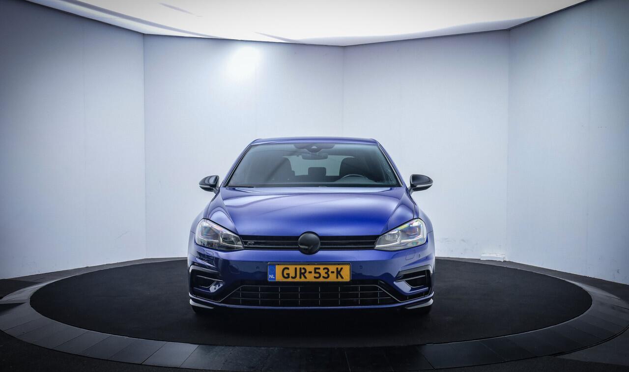 Volkswagen GOLF 2.0T 300Pk R 4Motion AKRAPOVIC/DCC/DIGI.DASH/DYNAUDIO/GR.NAVI/CAMERA/APP.CONN/ADAPTIEF