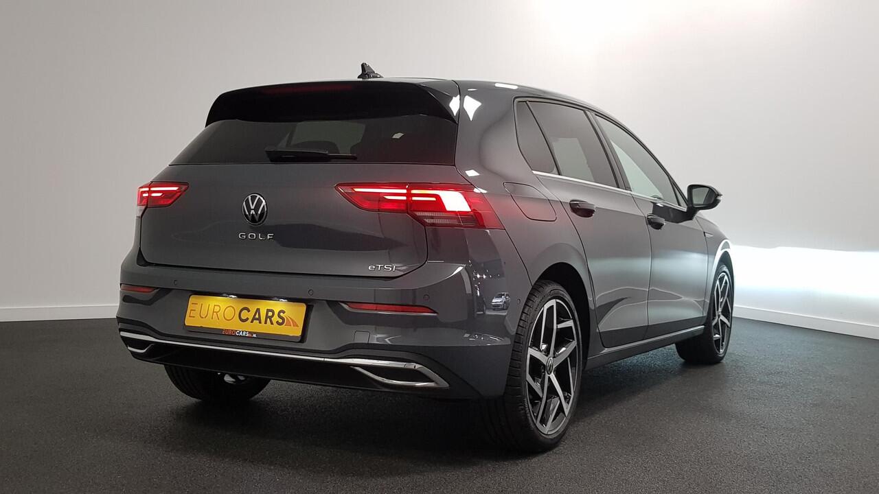 Volkswagen GOLF 1.5 eTSI 150pk DSG Style | Navigatie | Climate Control | Camera | Parkeer sensoren | 18" LMV| Led | Keyless entry | Stoelverwarming