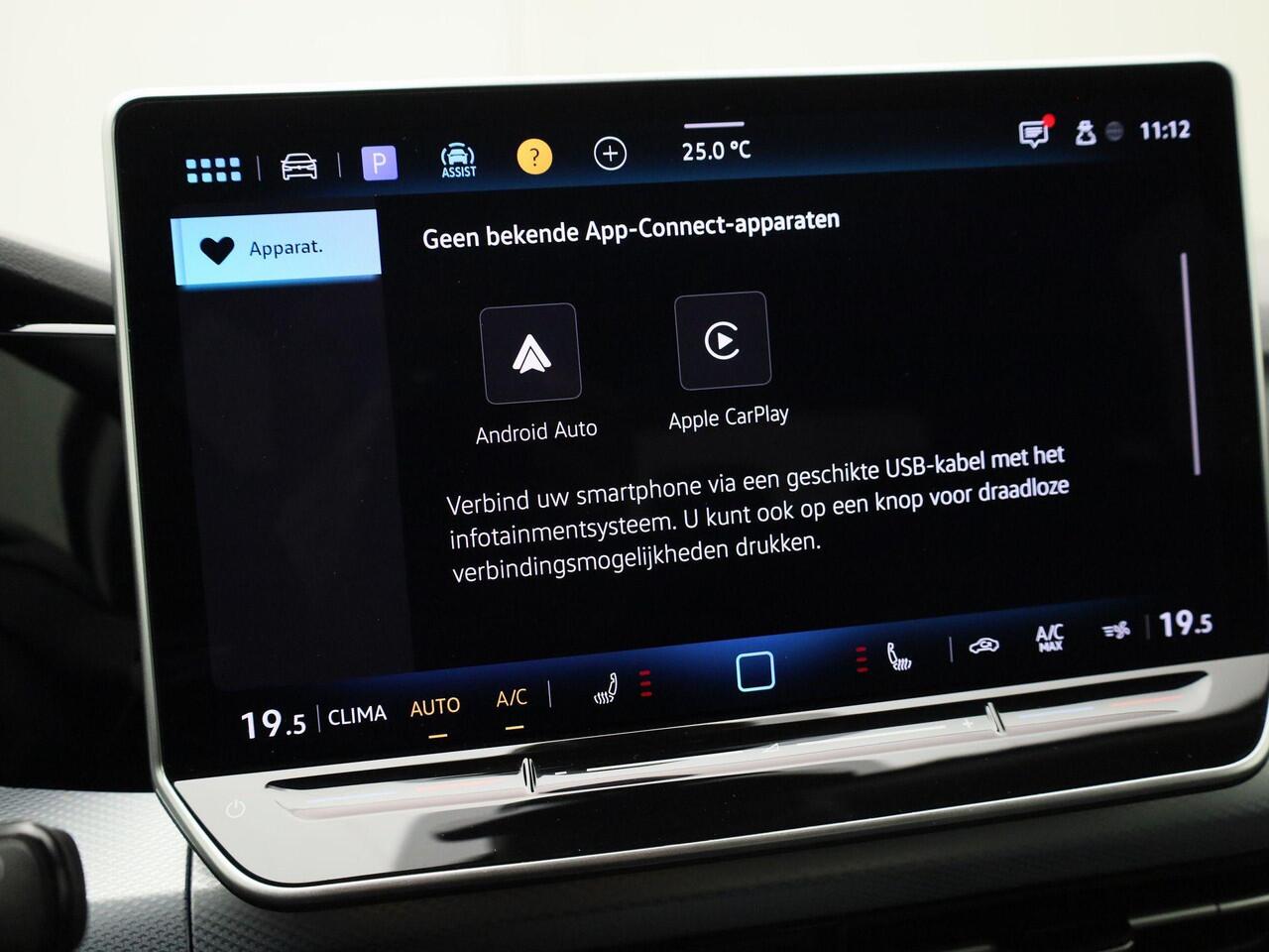 Volkswagen GOLF 1.5e TSI 150PK Goal DSG automaat · NIEUW MODEL · Navigatie · Trekhaak · Apple/Android carplay · Garantie tot november 2026