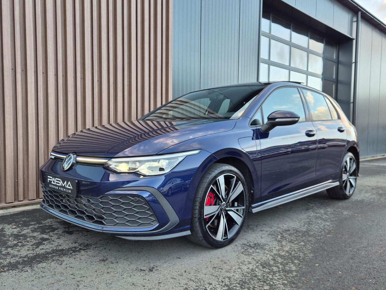 Volkswagen GOLF 1.4 eHybrid GTE 245pk | BTW | Pano | Trekhaak | LED | Stuur- Stoelverw.