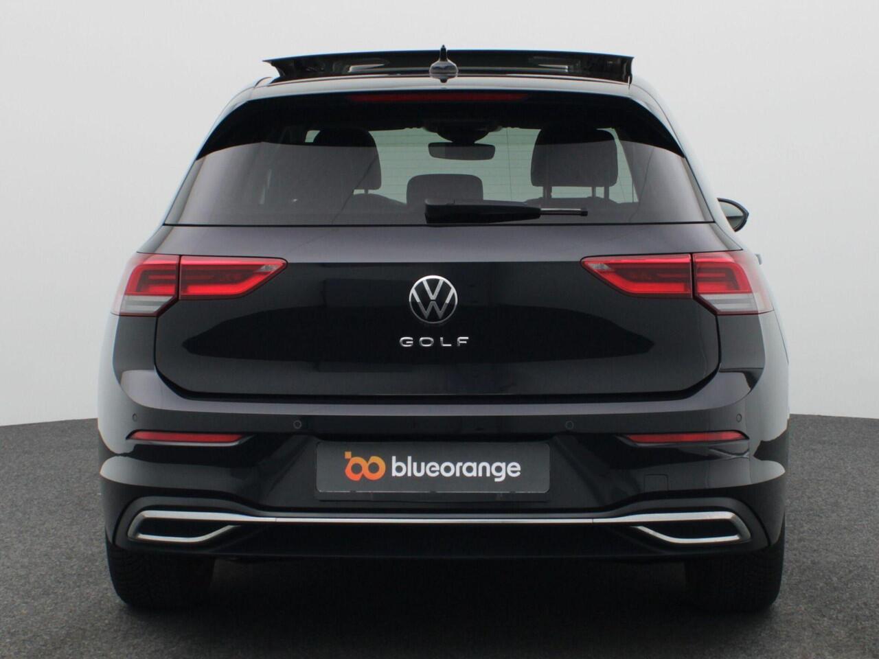 Volkswagen GOLF 1.4 eHybrid Style 204PK DSG Pano-Schuifdak, Memorystoel, LED Plus verlichting, Stoel-Stuurverwarming, 16" LM Velgen