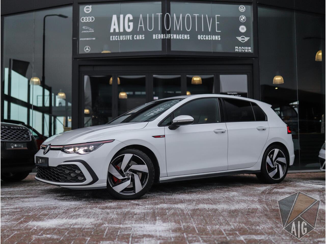 volkswagen-golf-2.0-tsi-gti-iq-ligh