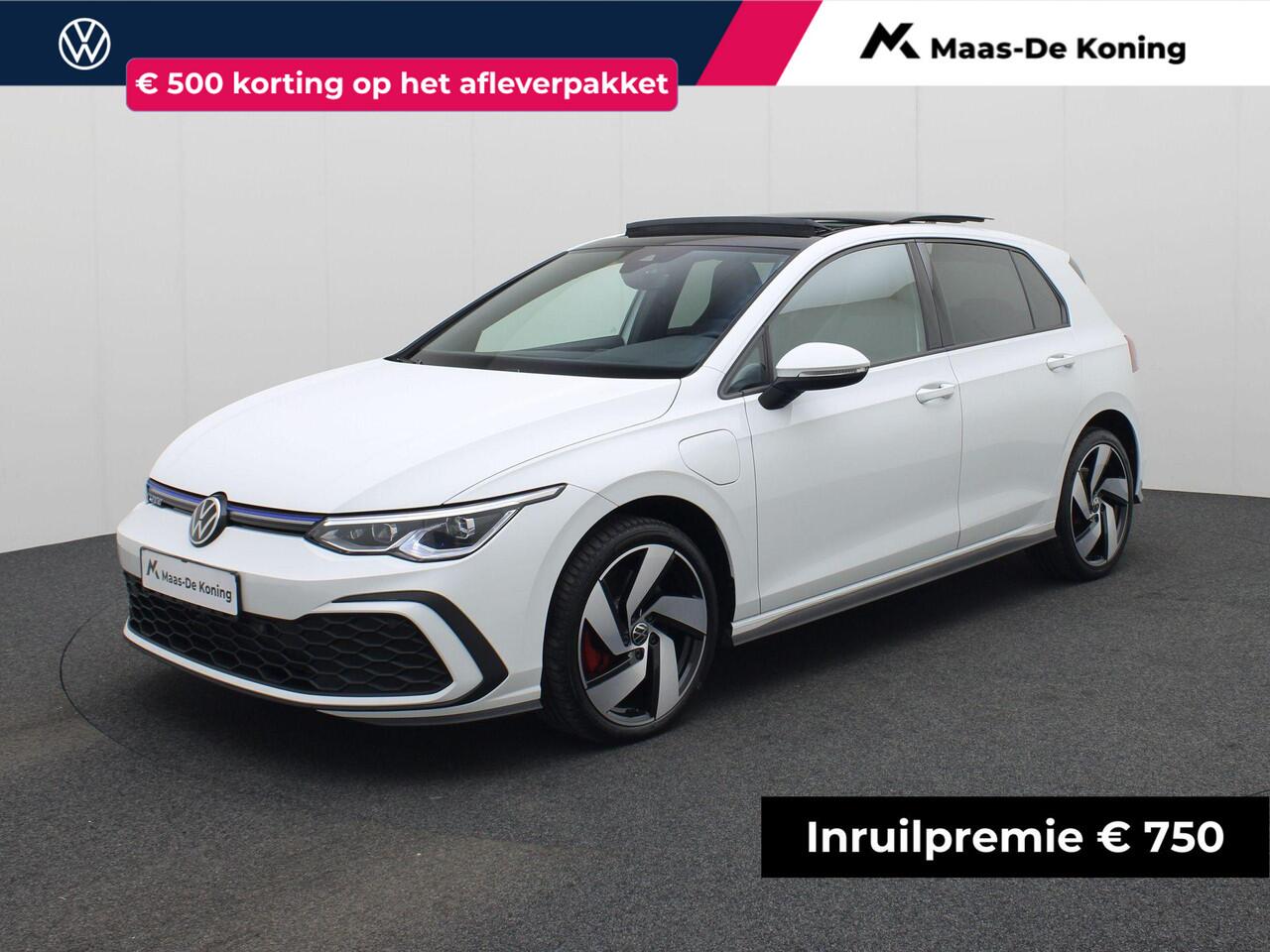 Volkswagen GOLF 1.4eHybrid 180kW/245PK GTE · Panoramadak · Parkeersensoren · Stoel- & stuurverwarming