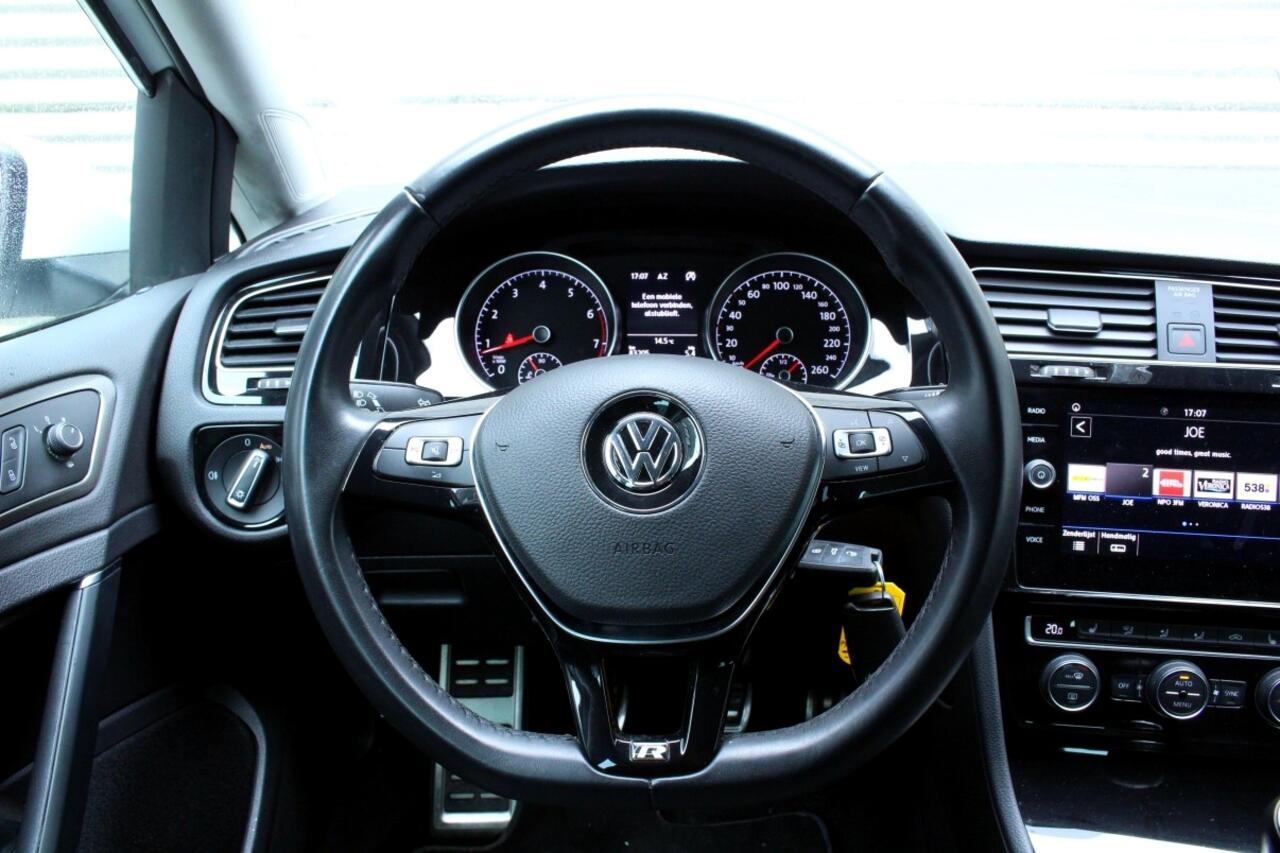 Volkswagen GOLF Variant 1.5 TSI R-Line 1eEIGNR! NAV BT STOELVW PDC '19
