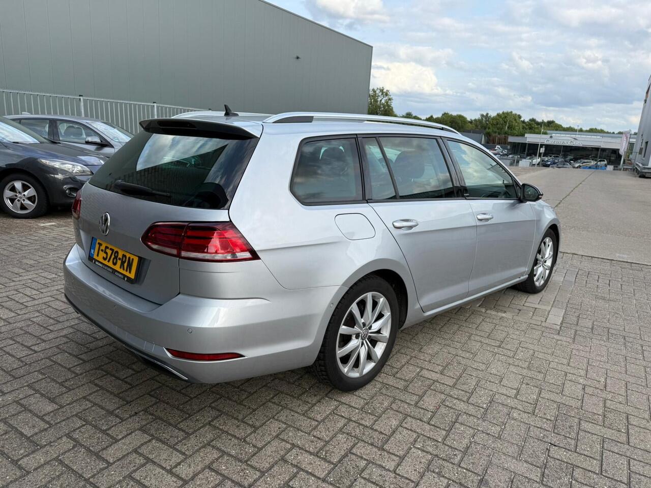 Volkswagen GOLF Variant 1.0 TSI BlueMotion Technology