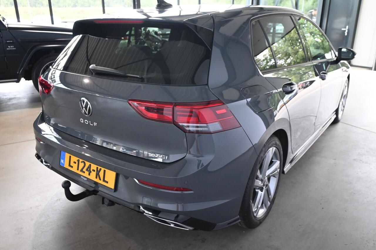 Volkswagen GOLF 1.5 eTSI R-Line Automaat Adaptief Navigatie Caplay LED Rijklaarprijs Inruil Mogelijk!
