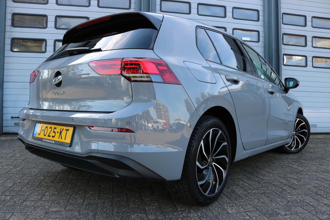 Volkswagen GOLF 1.5 TSI Life Business Xenon Virtuel cockpit Sportzetels Camera Led Bj:2020