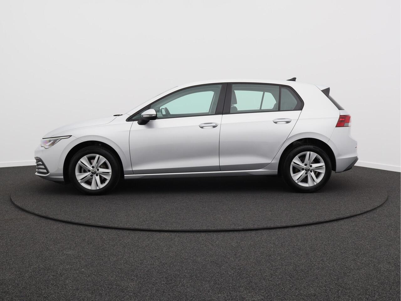 Volkswagen GOLF 1.0 TSI Life/ lage km/ zeer mooi!