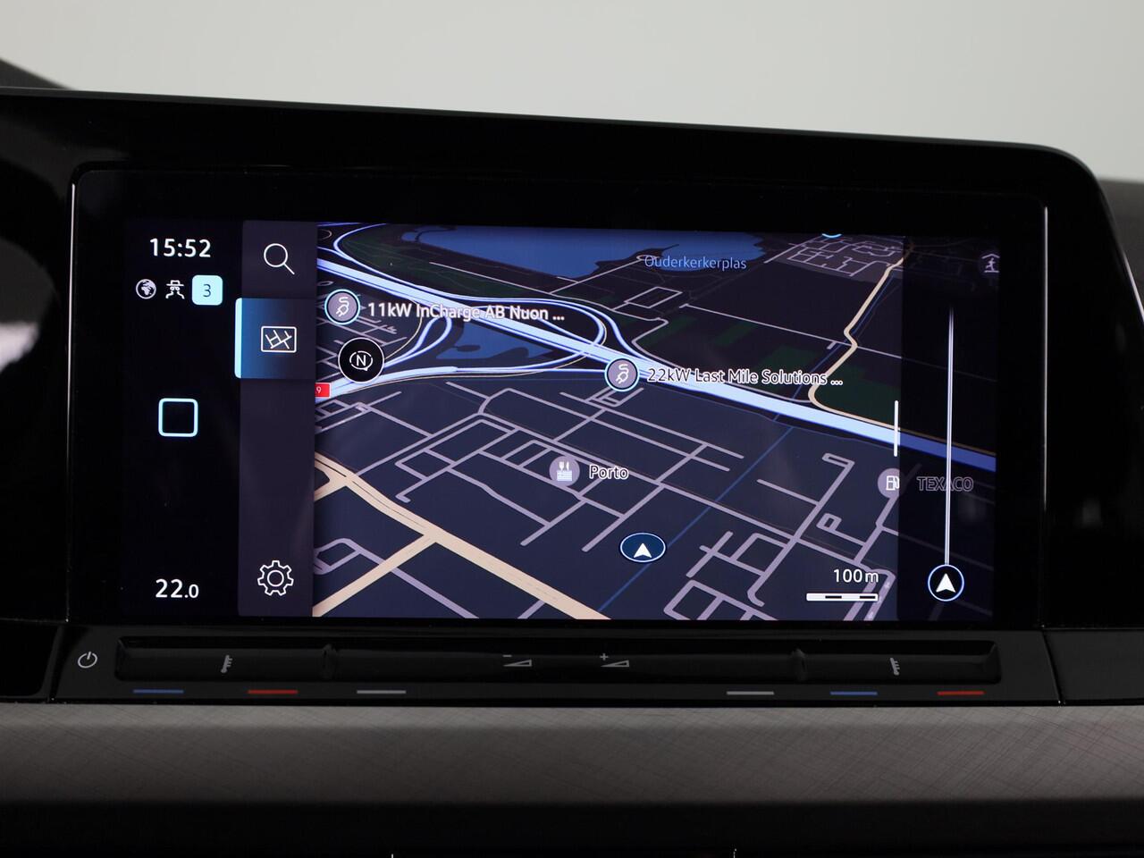 Volkswagen GOLF 1.0 TSI Life 110 pk | Verlengde garantie | Navigatie | Parkeersensoren | Adaptieve cruise control | LED koplampen |