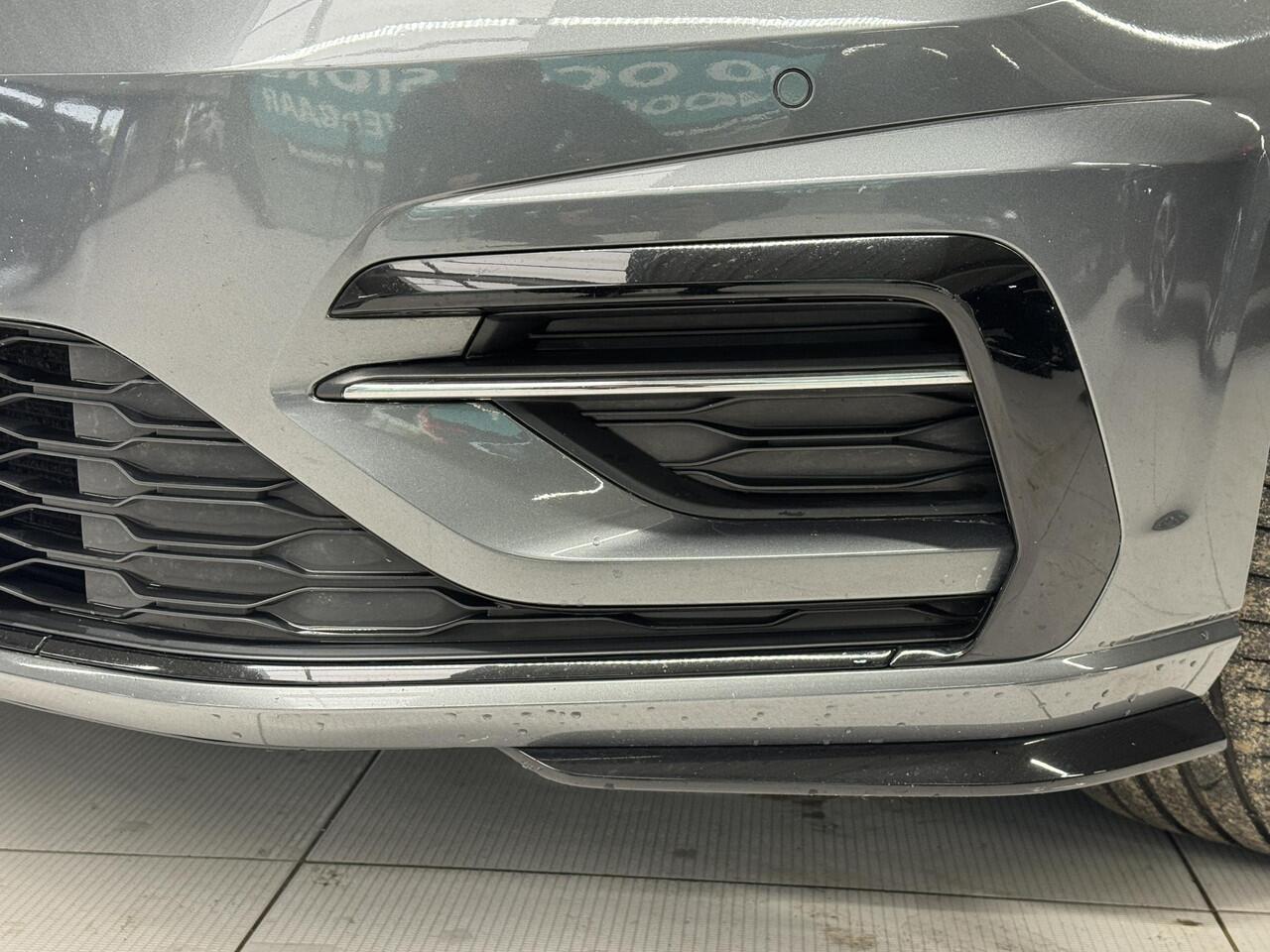 Volkswagen GOLF Variant 1.5 TSI Highline Business R | Navigatie | Camera | Cruise control adaptief | R-line