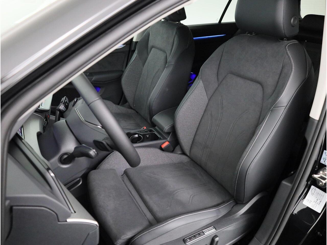 Volkswagen GOLF Life Edition 1.5 eHybrid 204 pk