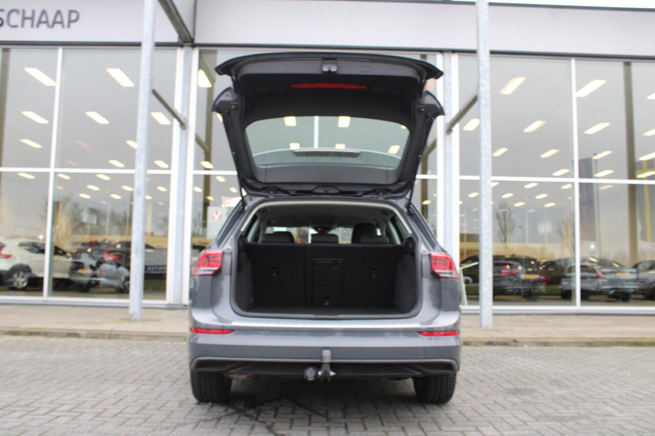 Volkswagen GOLF Variant 1.5 eTSI Automaat Life Business | Verw. Voorstoelen & stuurwiel | Trekhaak | Adapt. Cruise | PDC V+A | DAB |