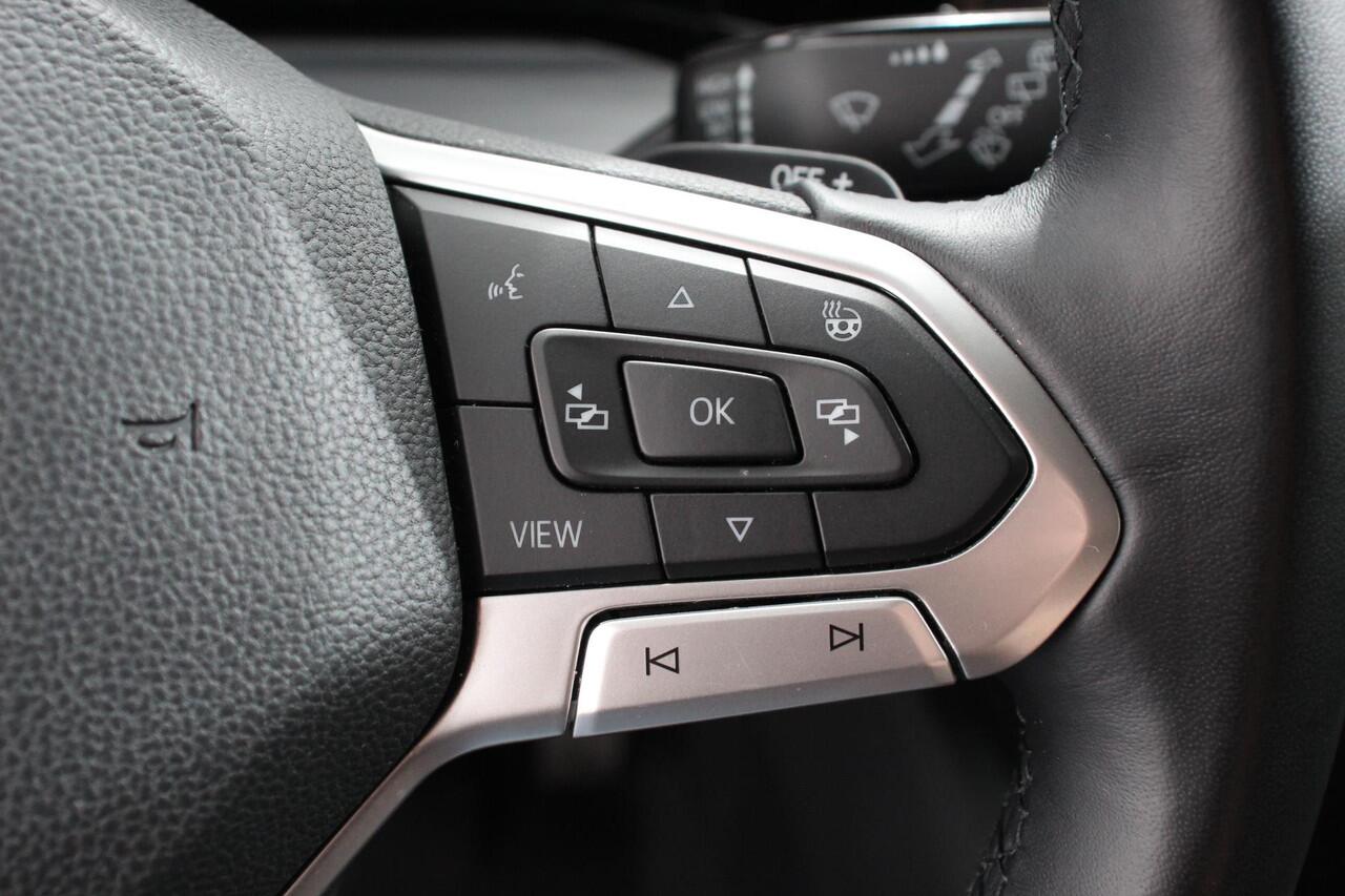 Volkswagen GOLF 1.0 eTSI Variant Style DSG Navigatie | Climate Control | Adaptive Cruise Control | Lane Assist | Privacy Glass | Stoel/Stuurverwarming | LED | PDC V+A | Camera | Electrisch bedienbare Achterklep