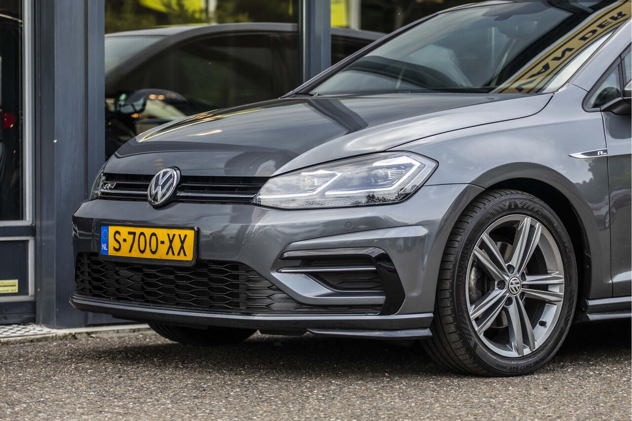 Volkswagen GOLF 1.5 TSI Highline Business R