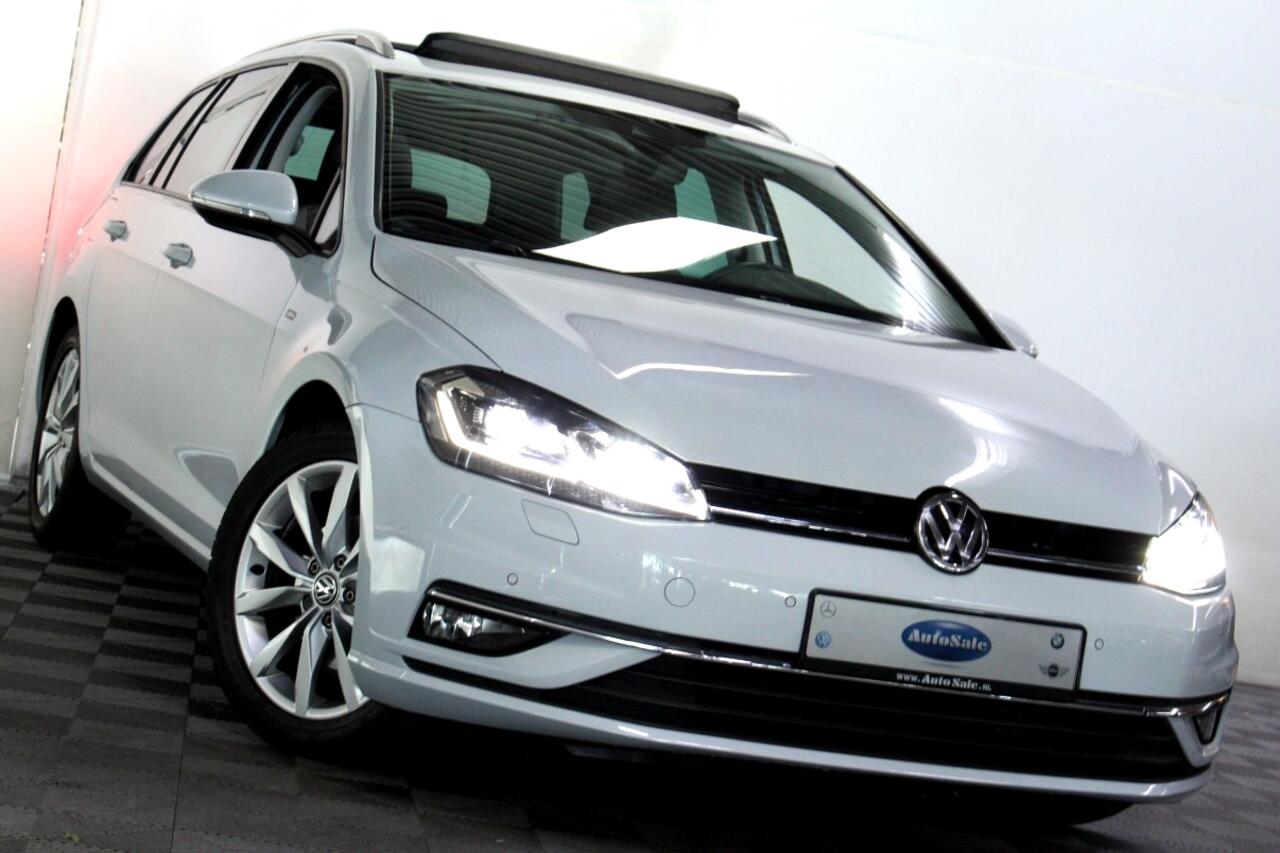 Volkswagen GOLF Variant 1.5 TSI DSG Highline PANO VIRTUAL CARPL ACC STUURVW '19