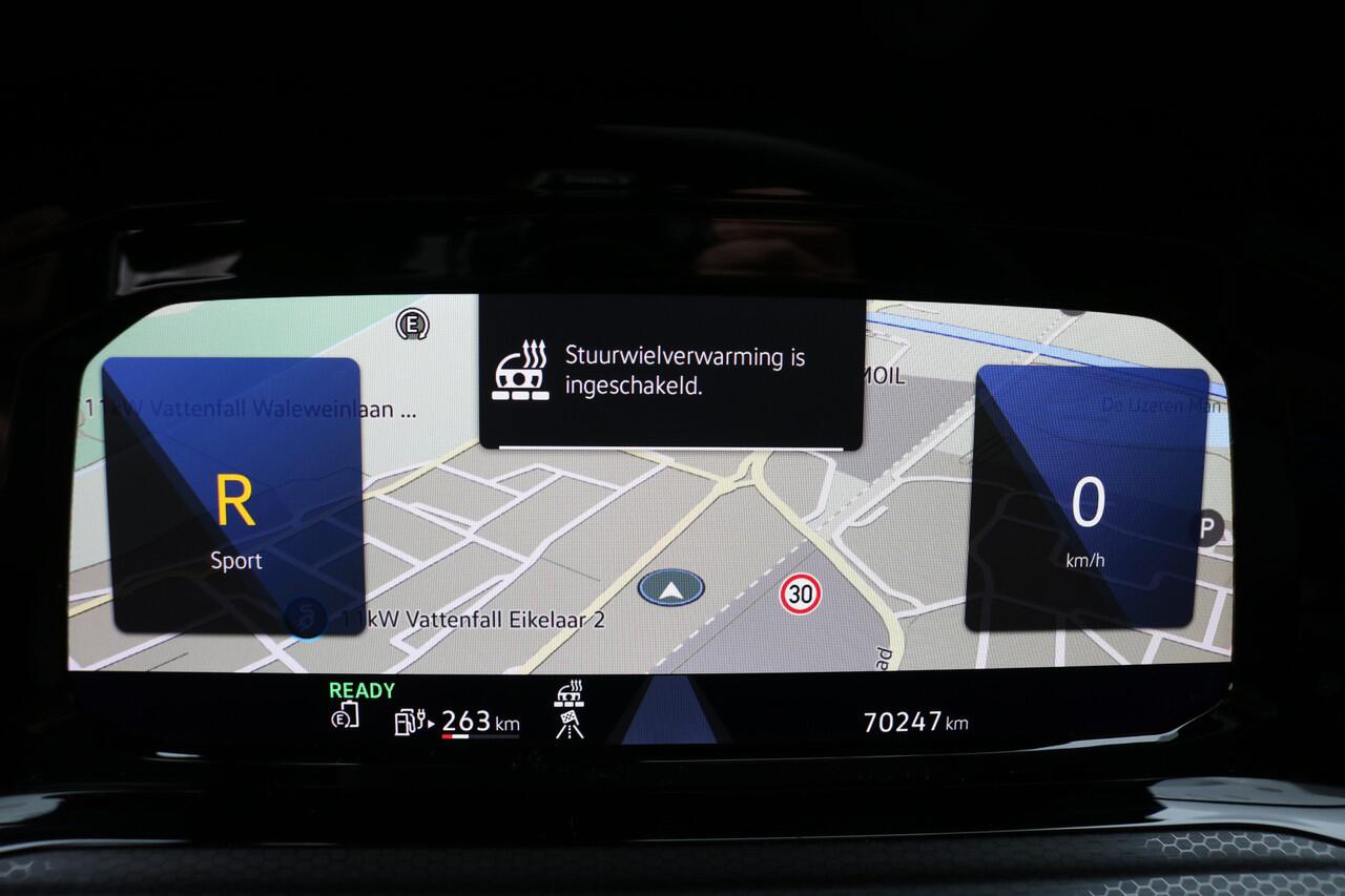 Volkswagen GOLF 1.4 eHybrid GTE 245PK (Pano Carplay Sfeerverl ACC HeadUp Keyless Camera IQ-Light PrivacyGlass)