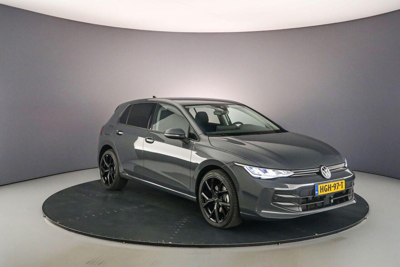 Volkswagen GOLF Life Edition 1.5 TSI eHybrid 204pk DSG Automaat Adaptive cruise control, Navigatie, LED verlichting, Achteruitrijcamera, App connect, Parkeersensoren, Airco, DAB, Radio