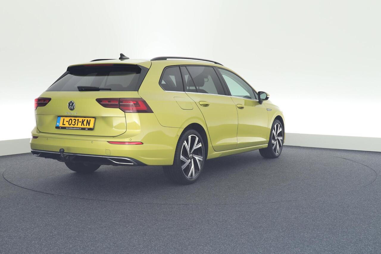 Volkswagen GOLF Variant 1.5 TSI 130pk H6 Style Trekhaak Navigatie ACC PDC IQ.Light Stoelmassage