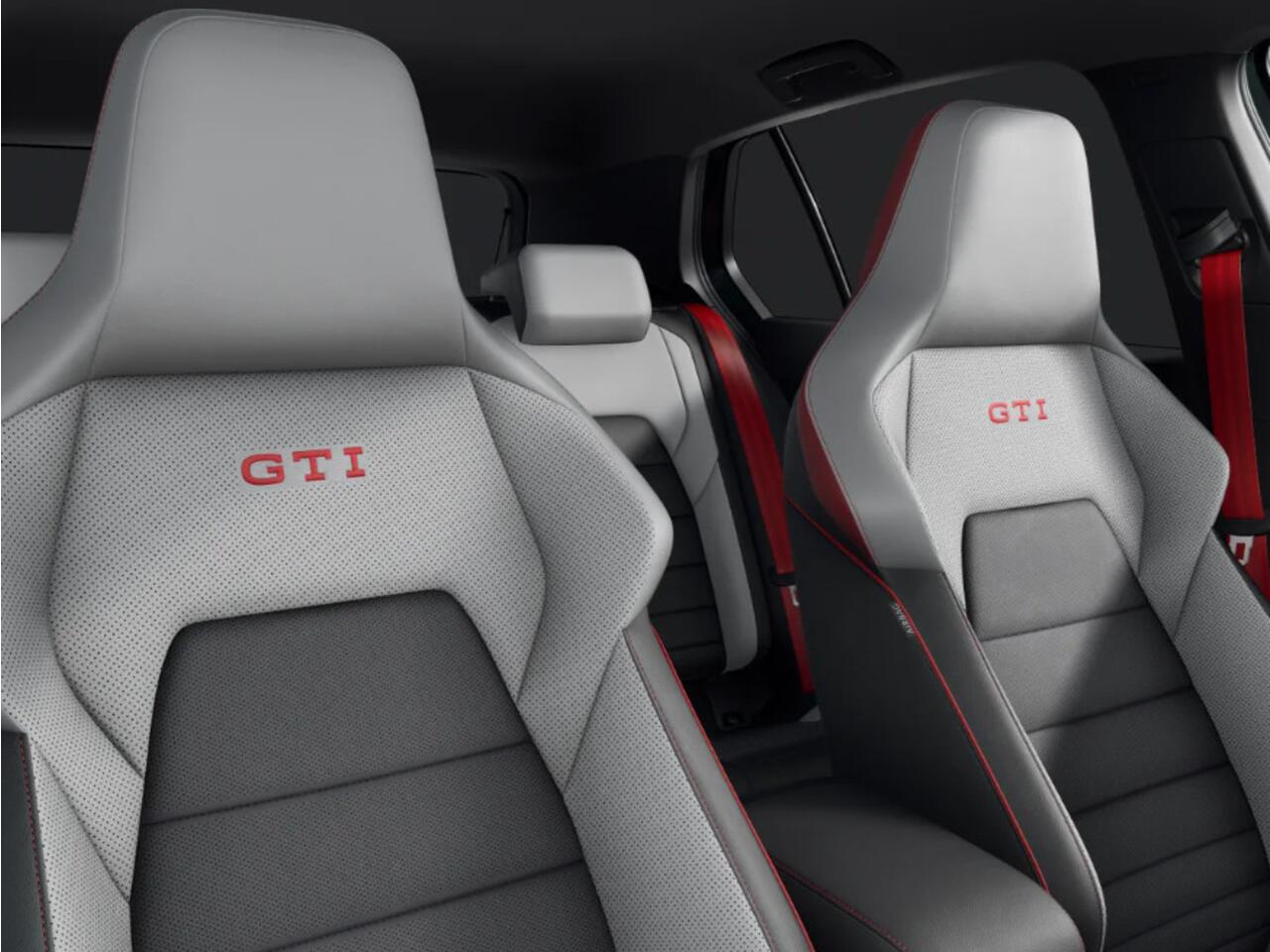 Volkswagen GOLF GTI Clubsport Edition 50 2.0 325 PK 7 versn. DSG · Assistance Pakket Plus · Leder Pakket 'Vienna' · Multimedia Pakket Plus · Panoramaschuif-kanteldak · Stuurwiel, verwarmd, multifunctioneel en met ArtVelours bekleed ·