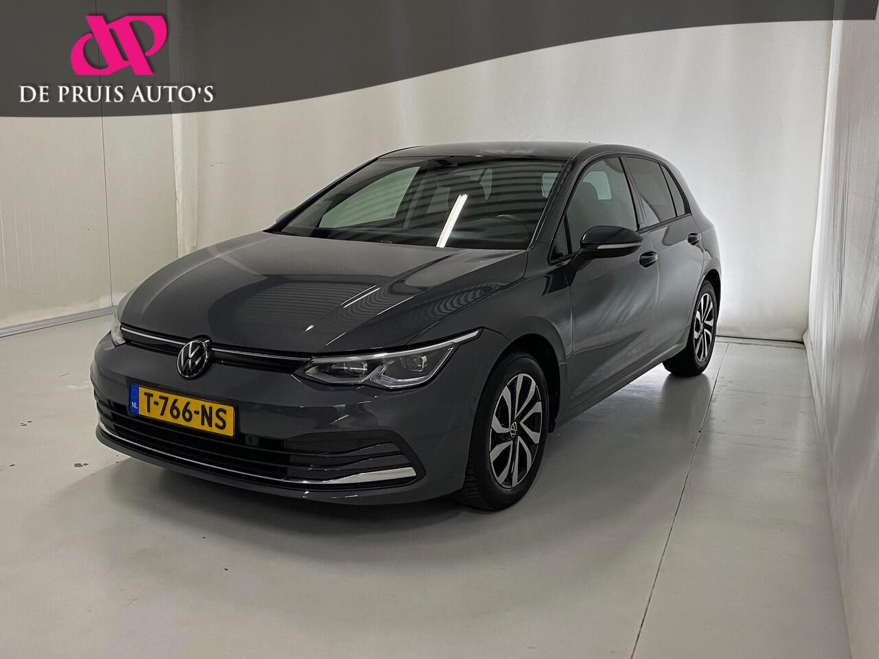 Volkswagen GOLF 1.5 eTSI Active Camera Trekhaak Apple Carplay Standkachel Headup 17inch Navigatie