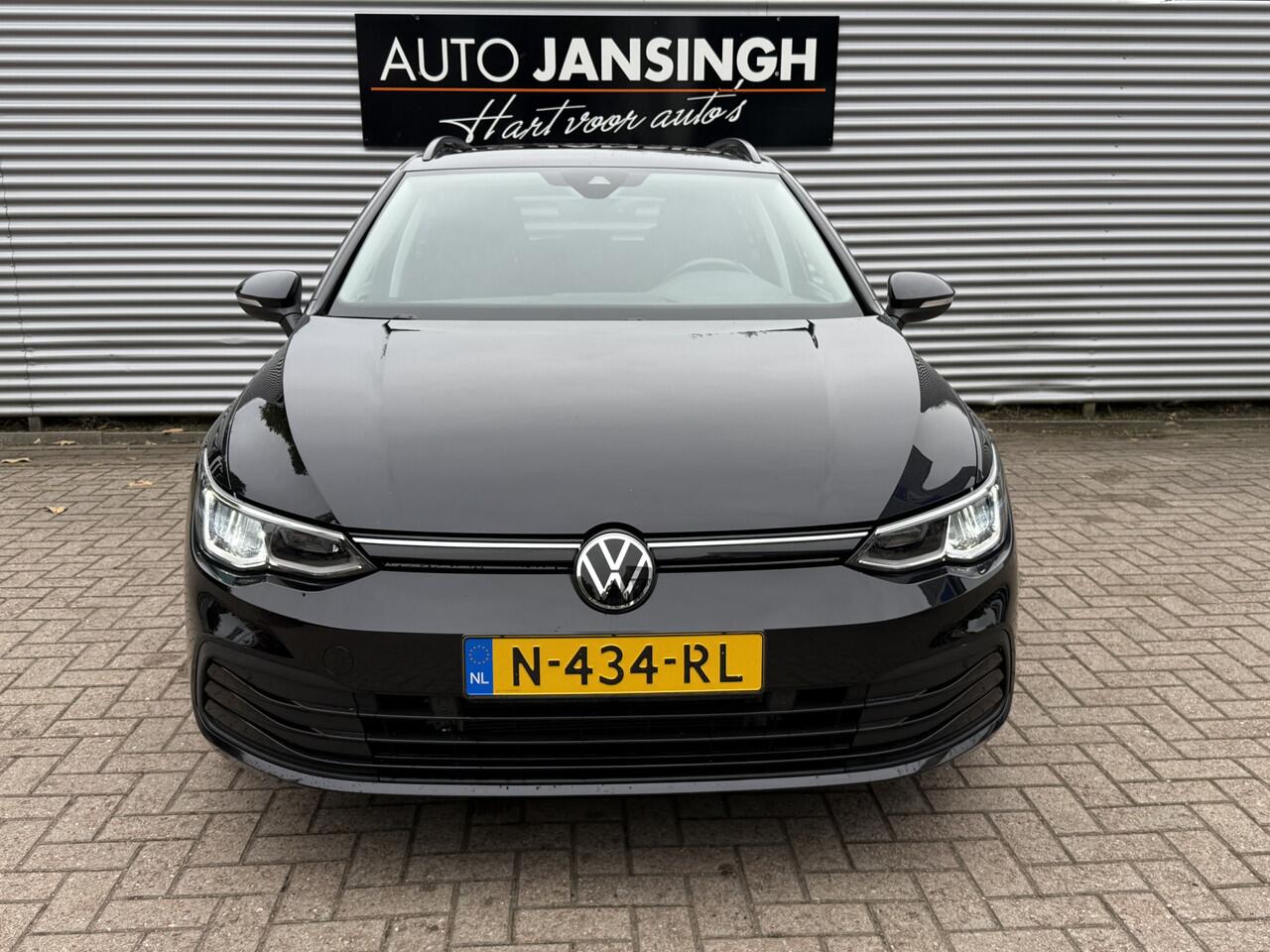 Volkswagen GOLF Variant 1.0 TSI Life | Trekhaak | Clima | ACC | LM Velgen | Navigatie | PDC V+A | Apple Carplay/Android Auto | RIJKLAARPRIJS INCL 12 MAANDEN GARANTIE EN BEURT