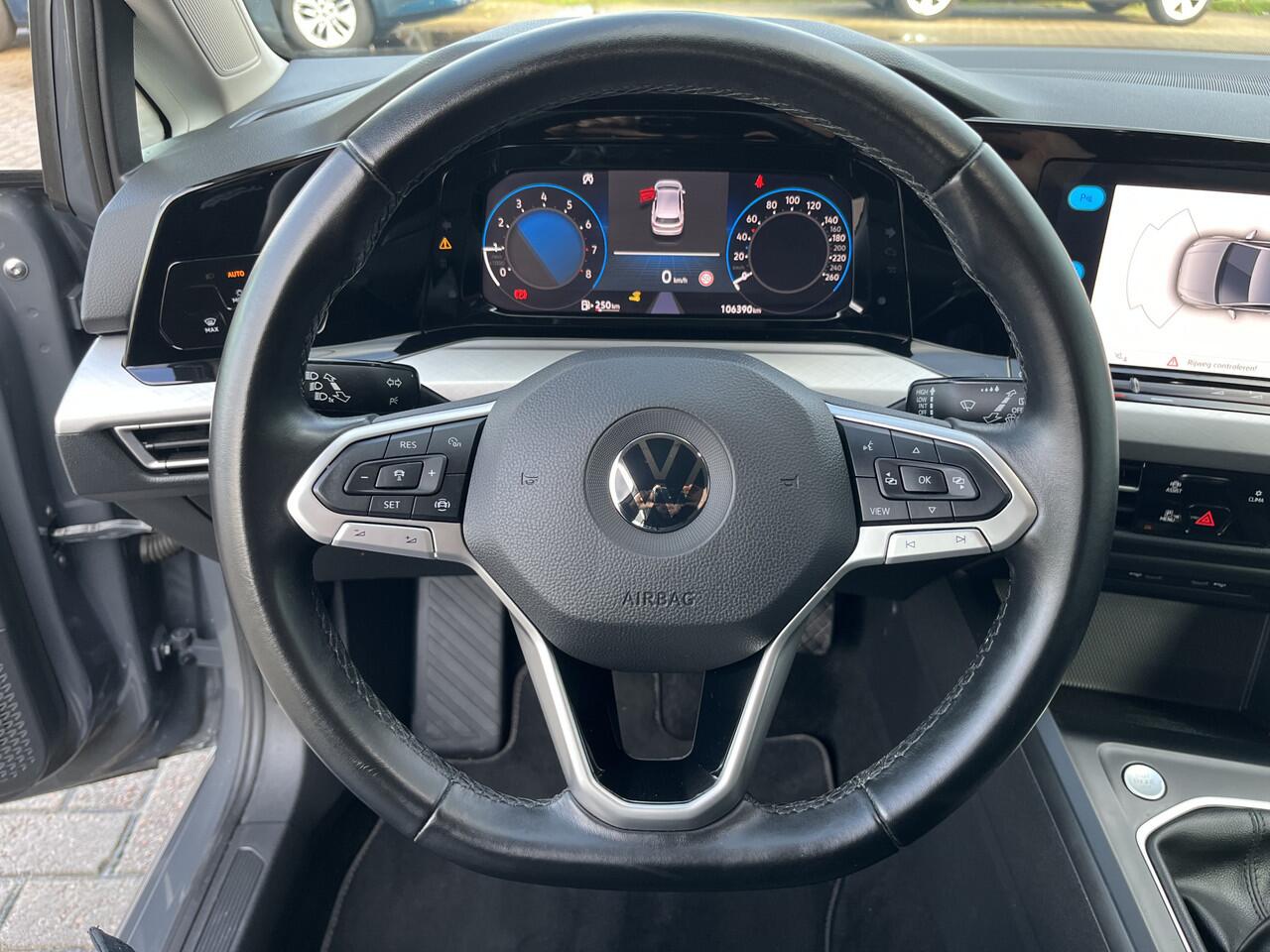 Volkswagen GOLF 1.0 TSI Life 50% deal 8.475,- ACTIE Carplay / Clima / Cruise / LMV