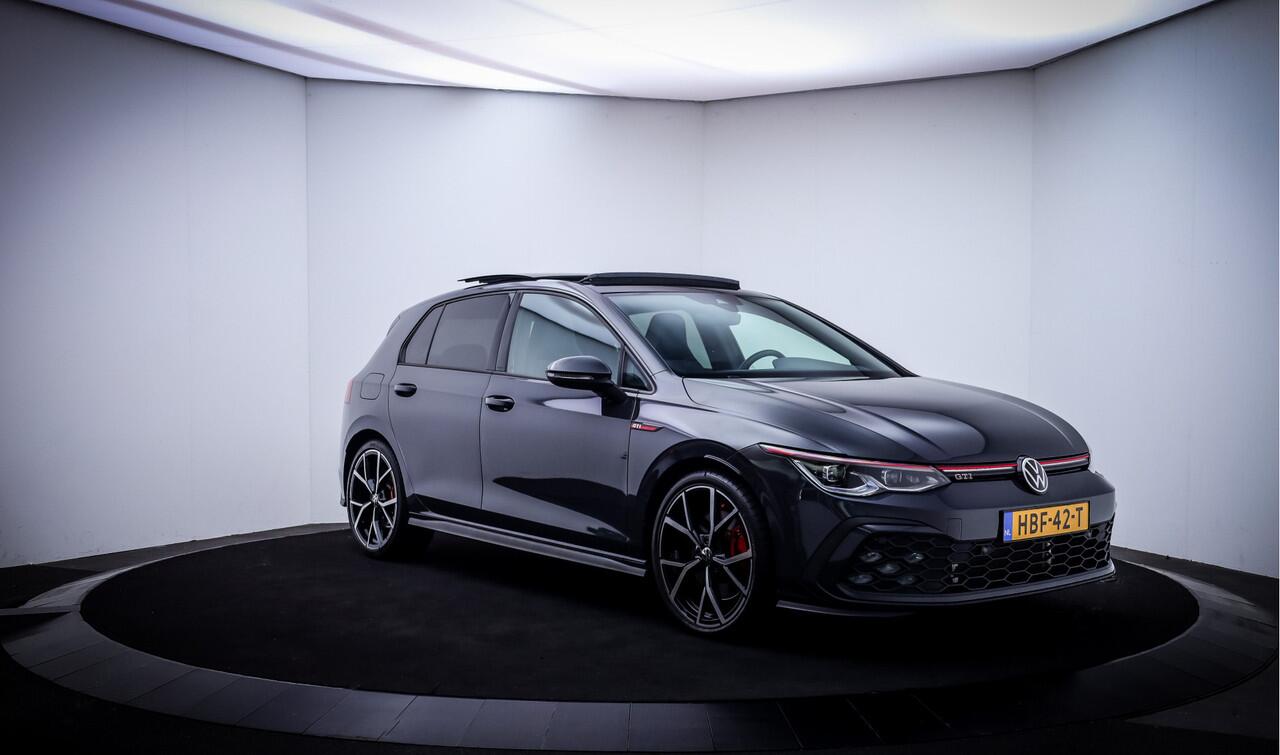 Volkswagen GOLF 2.0GTI Dsg PANO | ADAPTIEF CRUISE | STOEL.VW | CARPLAY | IQ-LIGHTS | 19 INCH ESTORIL VELGEN