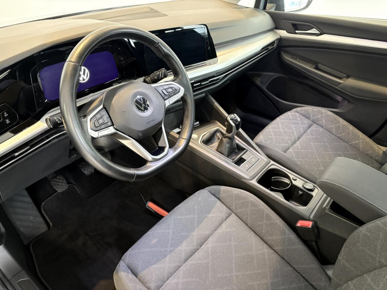 Volkswagen GOLF 1.0 TSI Life Apple Carplay / Android Auto