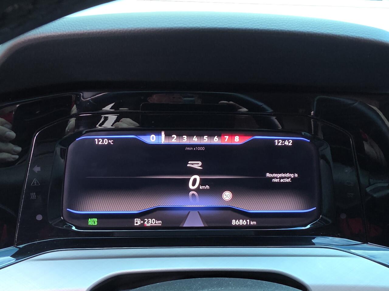 Volkswagen GOLF 1.0 TSi, NL auto! Carplay! Digi Dash! Spoilerset! Zondag OPEN!