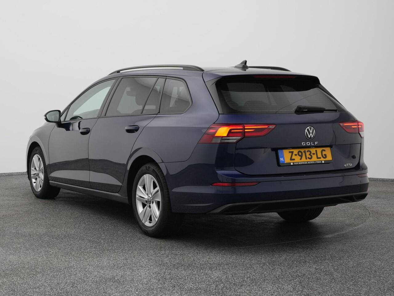 Volkswagen GOLF Variant 1.0 eTSI Life | ADAPTIVE | STOEL- EN STUURVERW.