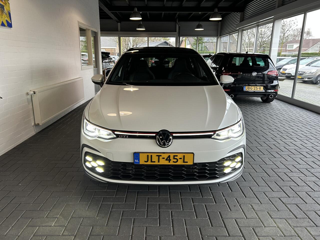 Volkswagen GOLF 2.0 TSI GTI DSG Panodak / IQ / DCC / Harman Kardon /Stoel-/stuurverwarming Keyless entry / Spiegelpakket