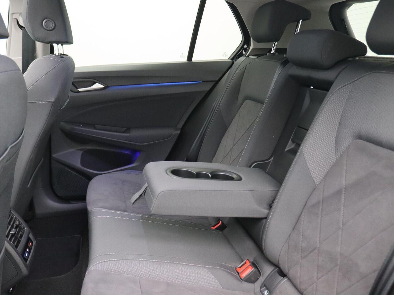 Volkswagen GOLF 1.4 eHybrid Style 204PK DSG Pano-Schuifdak, Memorystoel, LED Plus verlichting, Stoel-Stuurverwarming, 16" LM Velgen