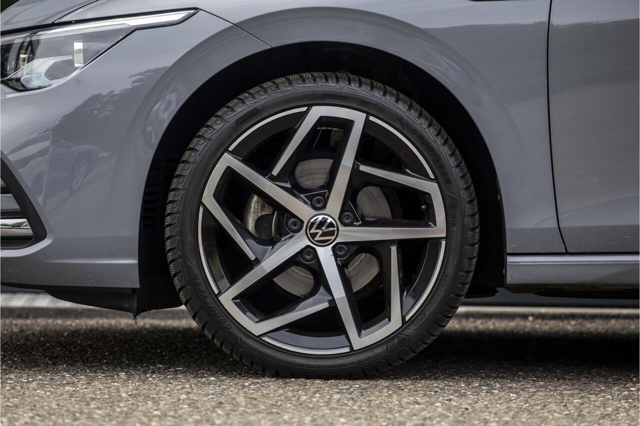 Volkswagen GOLF 1.5 TSI Style