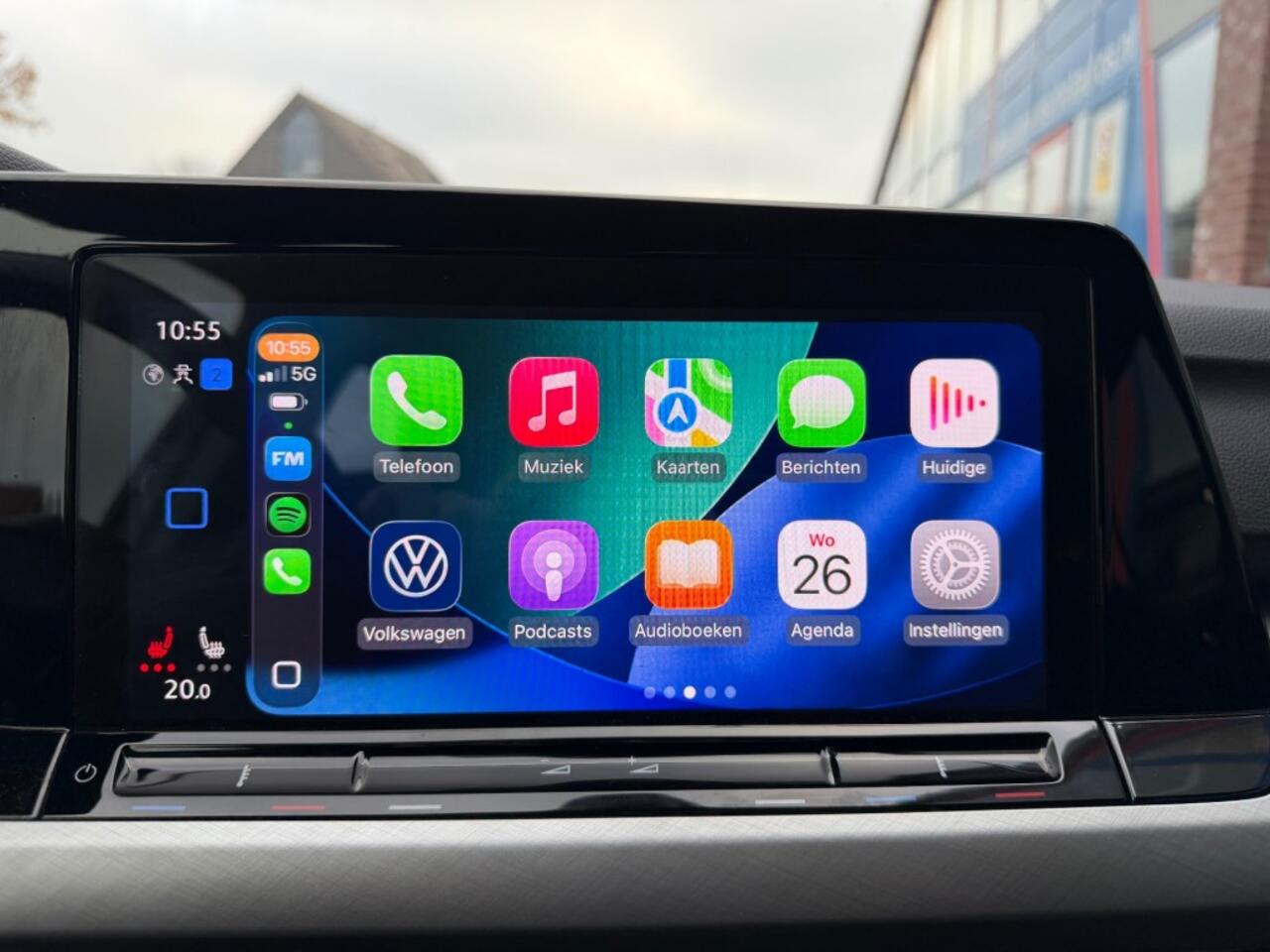Volkswagen GOLF 1.5 eTSI Automaat Navi Carplay Camera Led Airco(ECC)