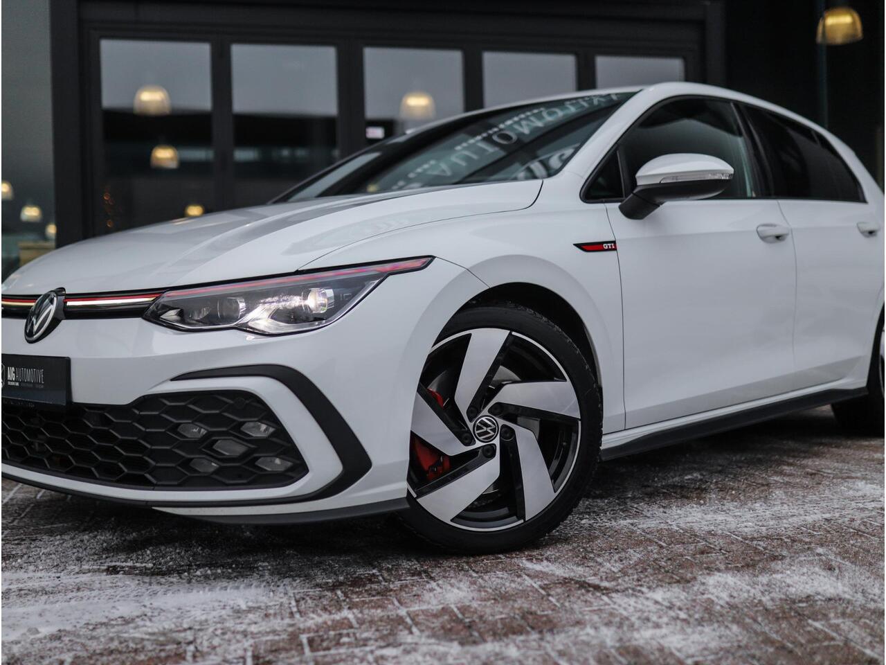 Volkswagen GOLF 2.0 TSI GTI IQ-Light | Camera | Stuur/Stoelverw. | ACC