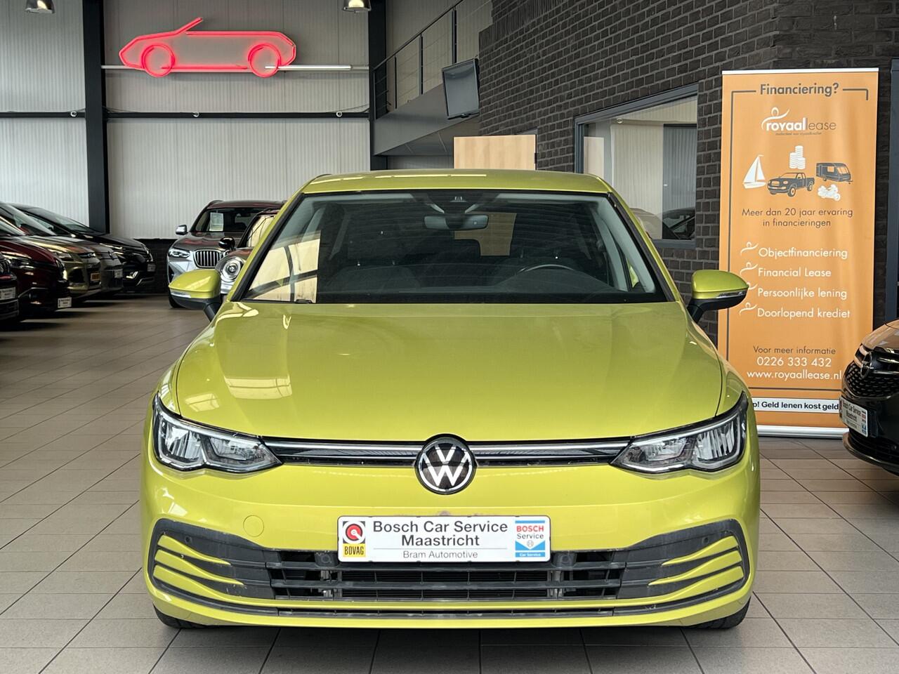 Volkswagen GOLF 1.0 eTSI Life Business | Carplay | Adaptive CC | Key-less | Dodehoek-assistent - Noodremsyst assist - Snelh-/afstandsreg- Camera Interesse in een bezichtiging of proefrit, bel of app met 06-24282842h