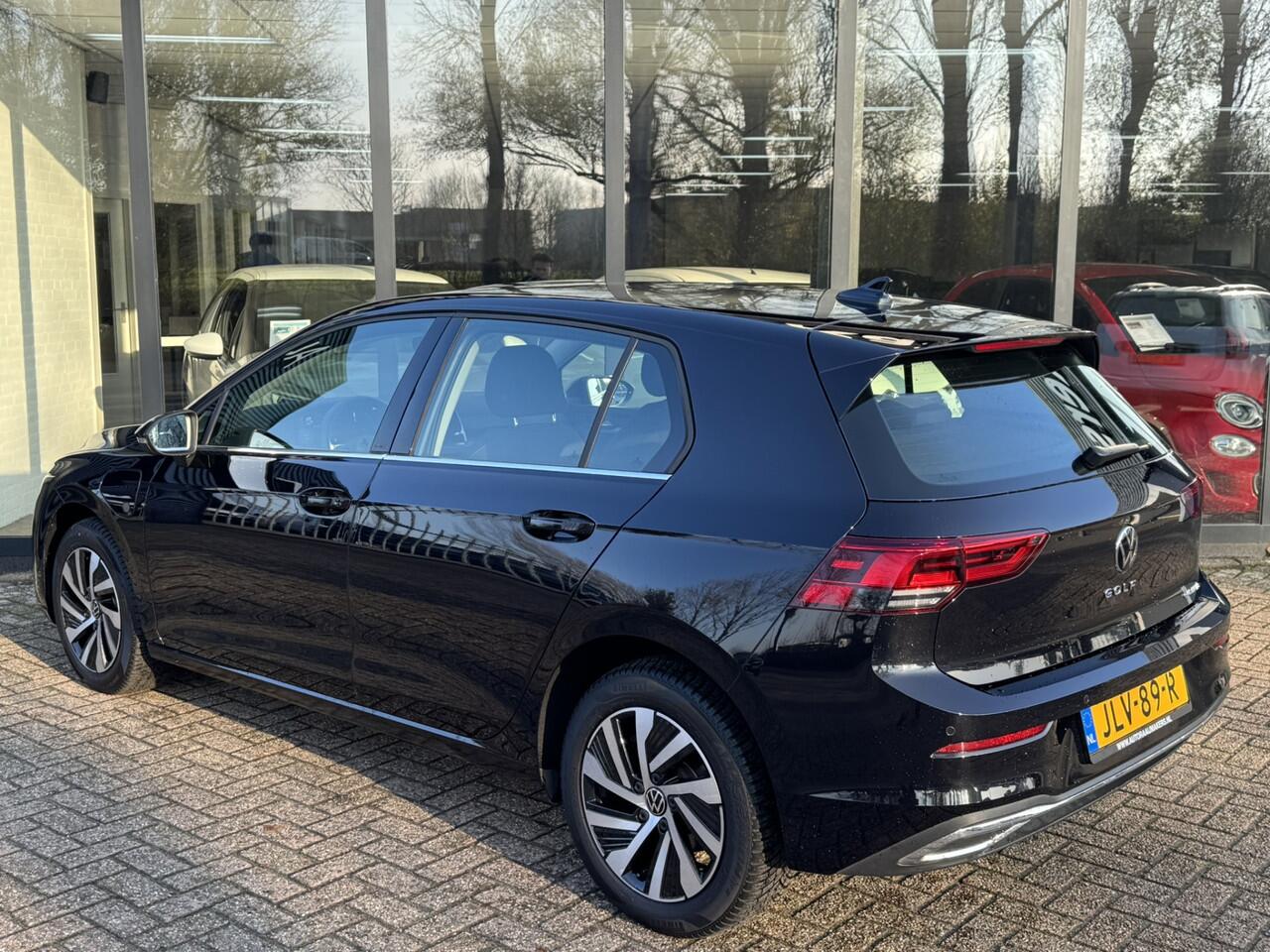 Volkswagen GOLF 1.4 eHybrid Style*ACC*Navi*Apple Carplay*